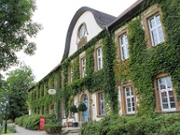 5 Hotel